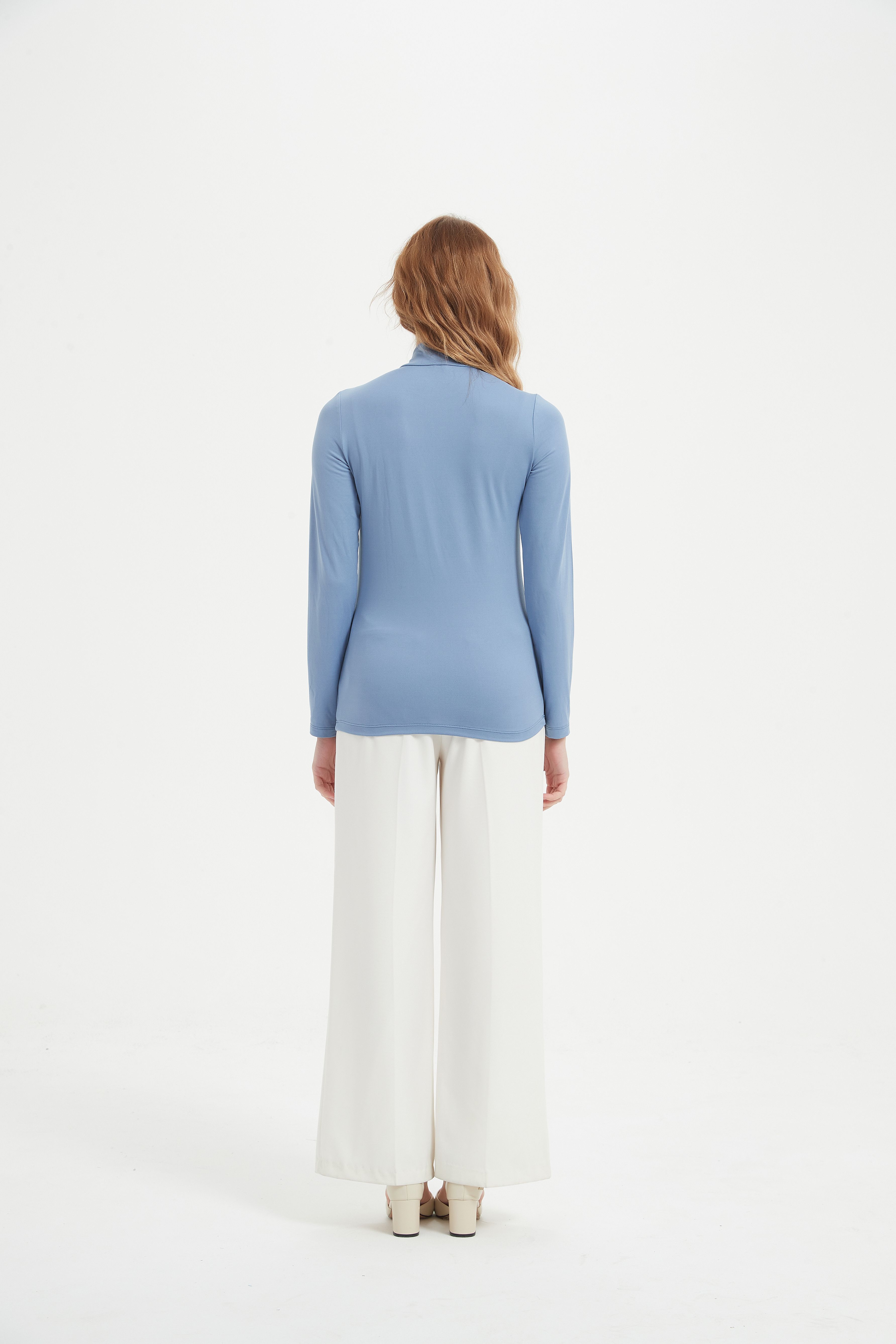 Long Sleeved Undershirt-blue