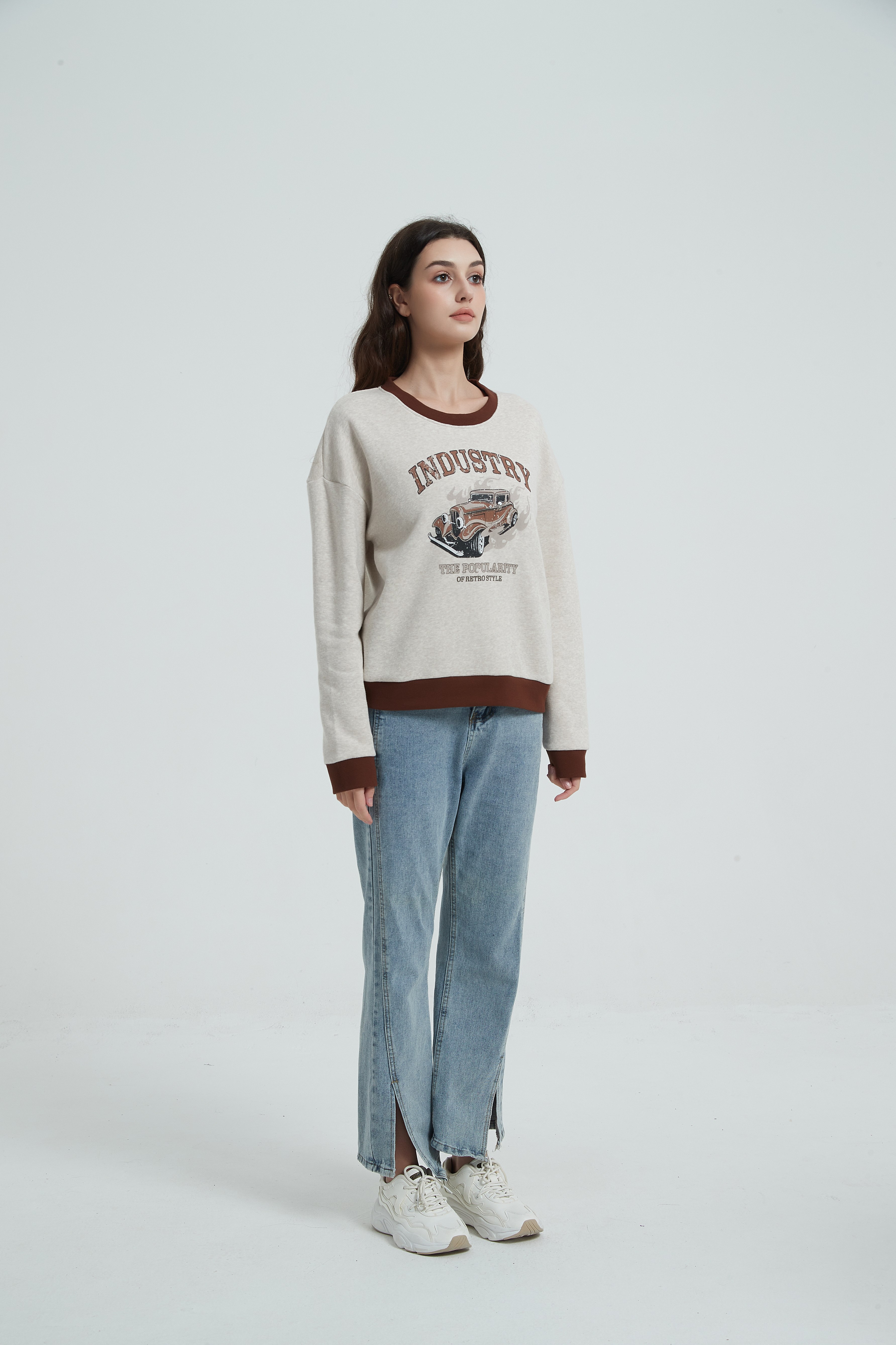 Ladies' Sweatshirt-white
