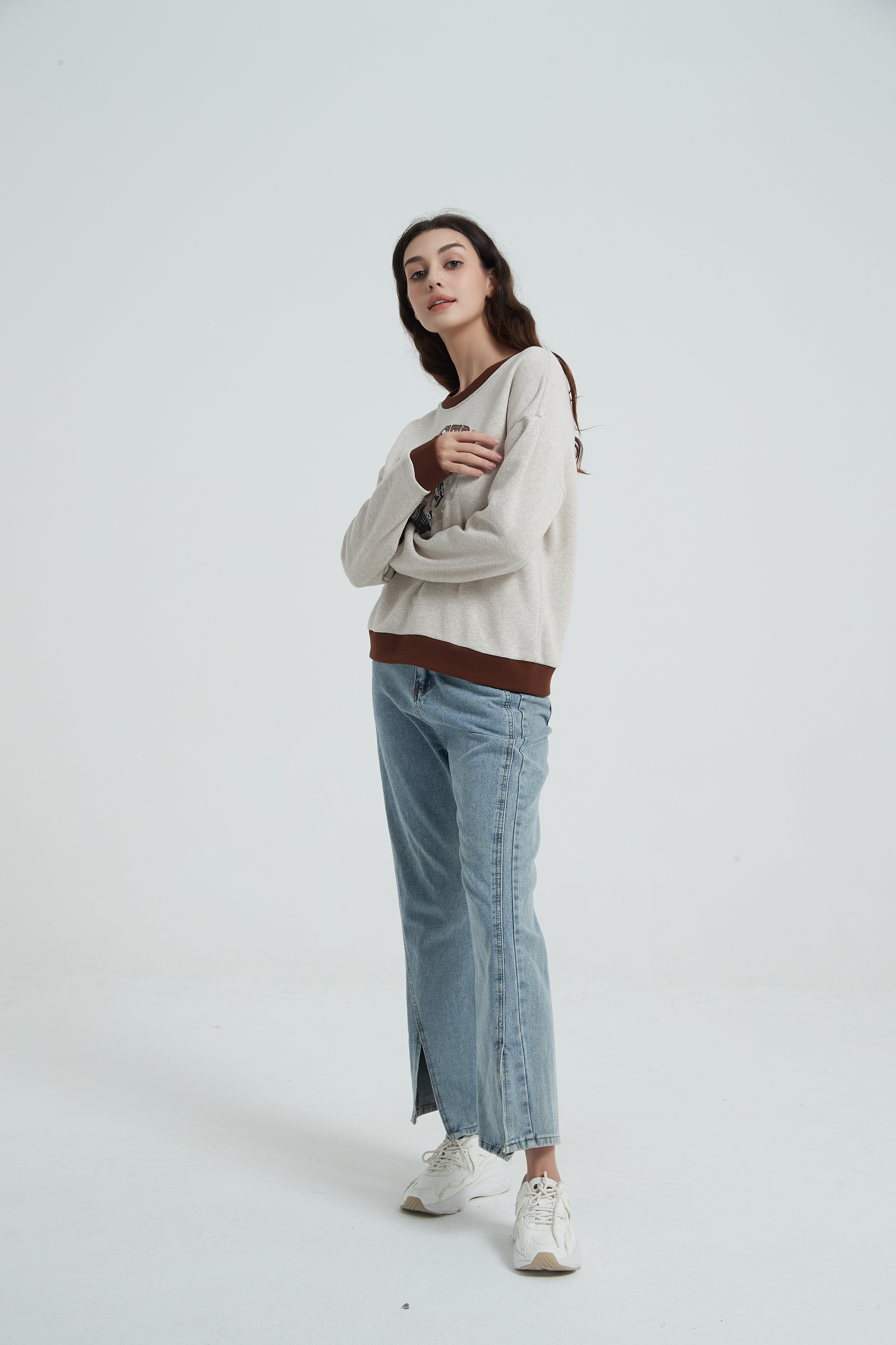 Ladies' Sweatshirt-white