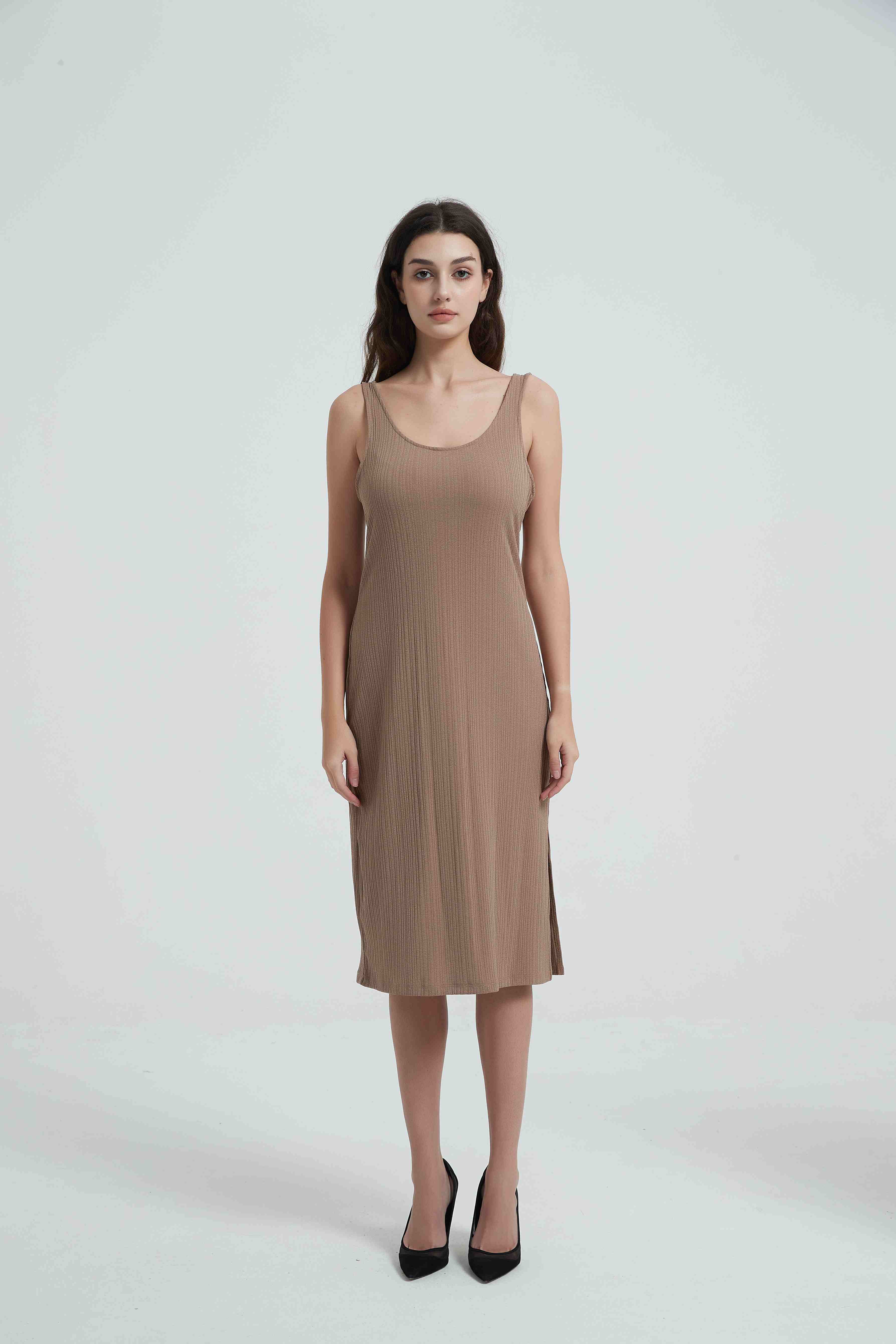 Women's sleeveless maxi dress-light brown