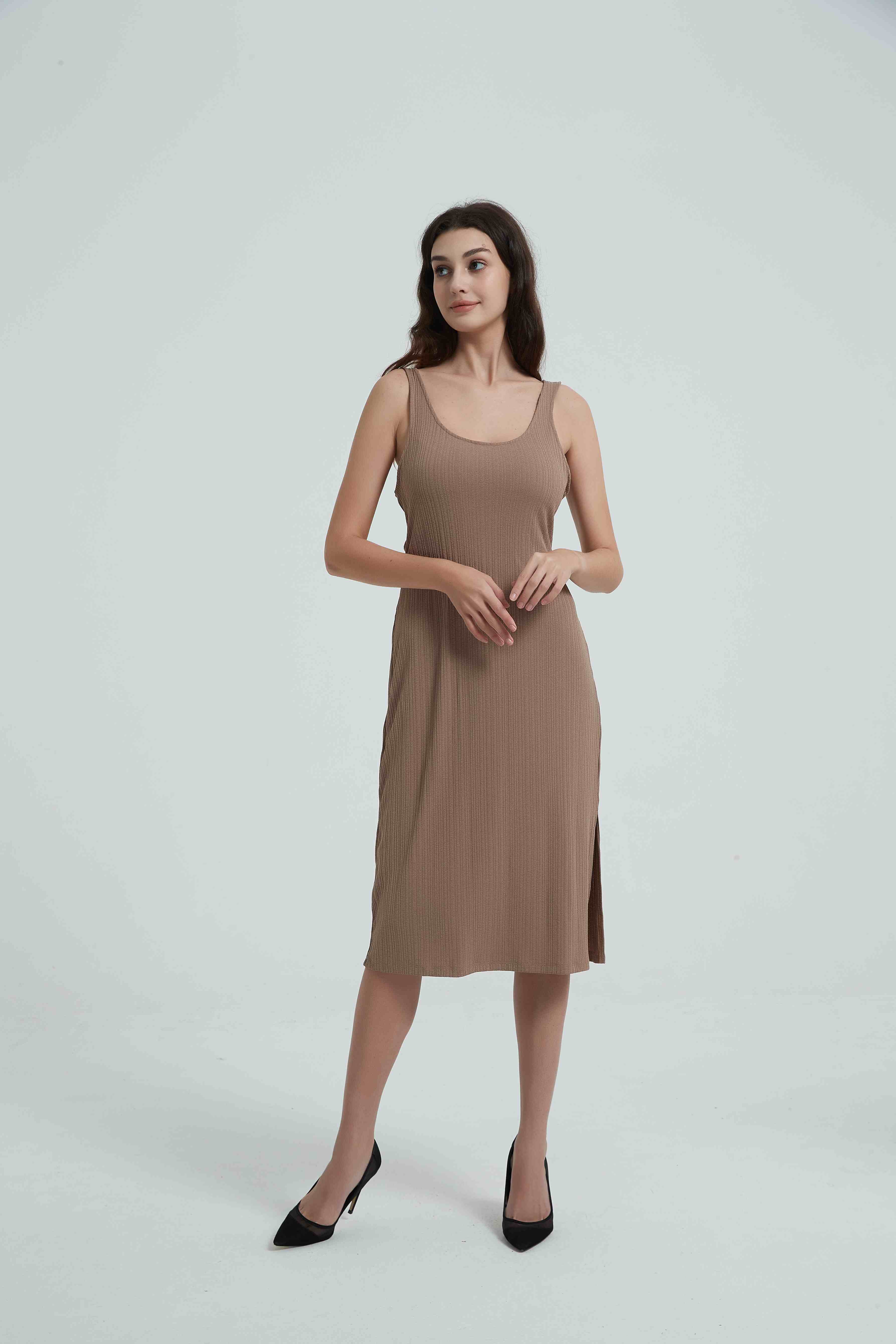 Women's sleeveless maxi dress-light brown